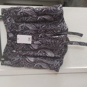 NWT DR2 shorts size large